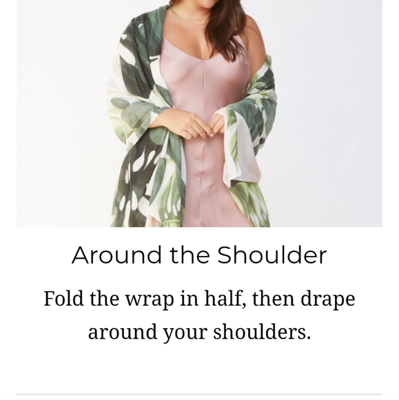 Brand new Virginia Wolfe Wrap - Picture 3 of 4